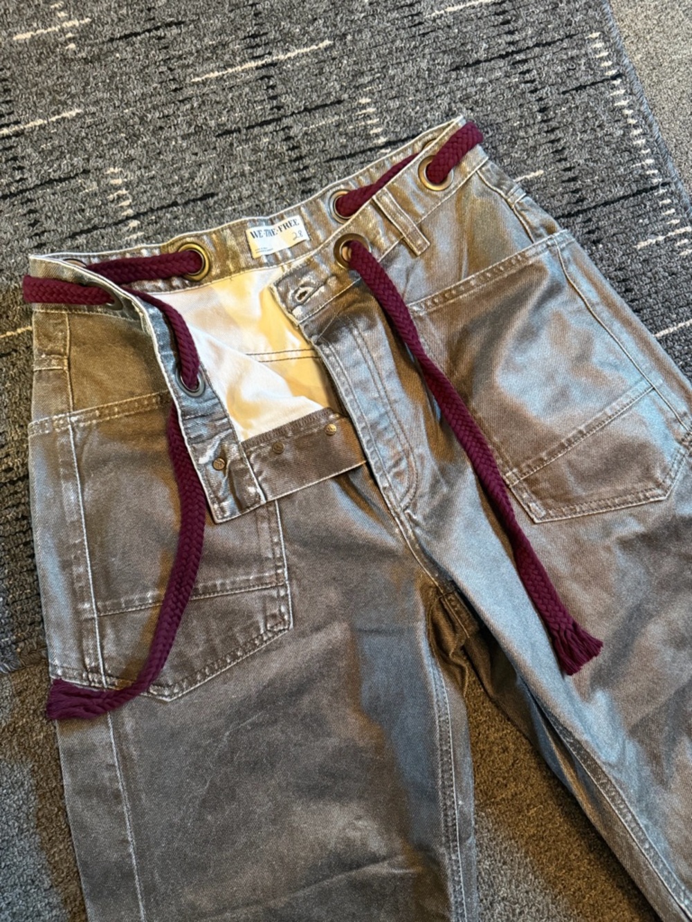 NWOT We The Free Metallic Moxie Barrel Jeans - Picture 4 of 7